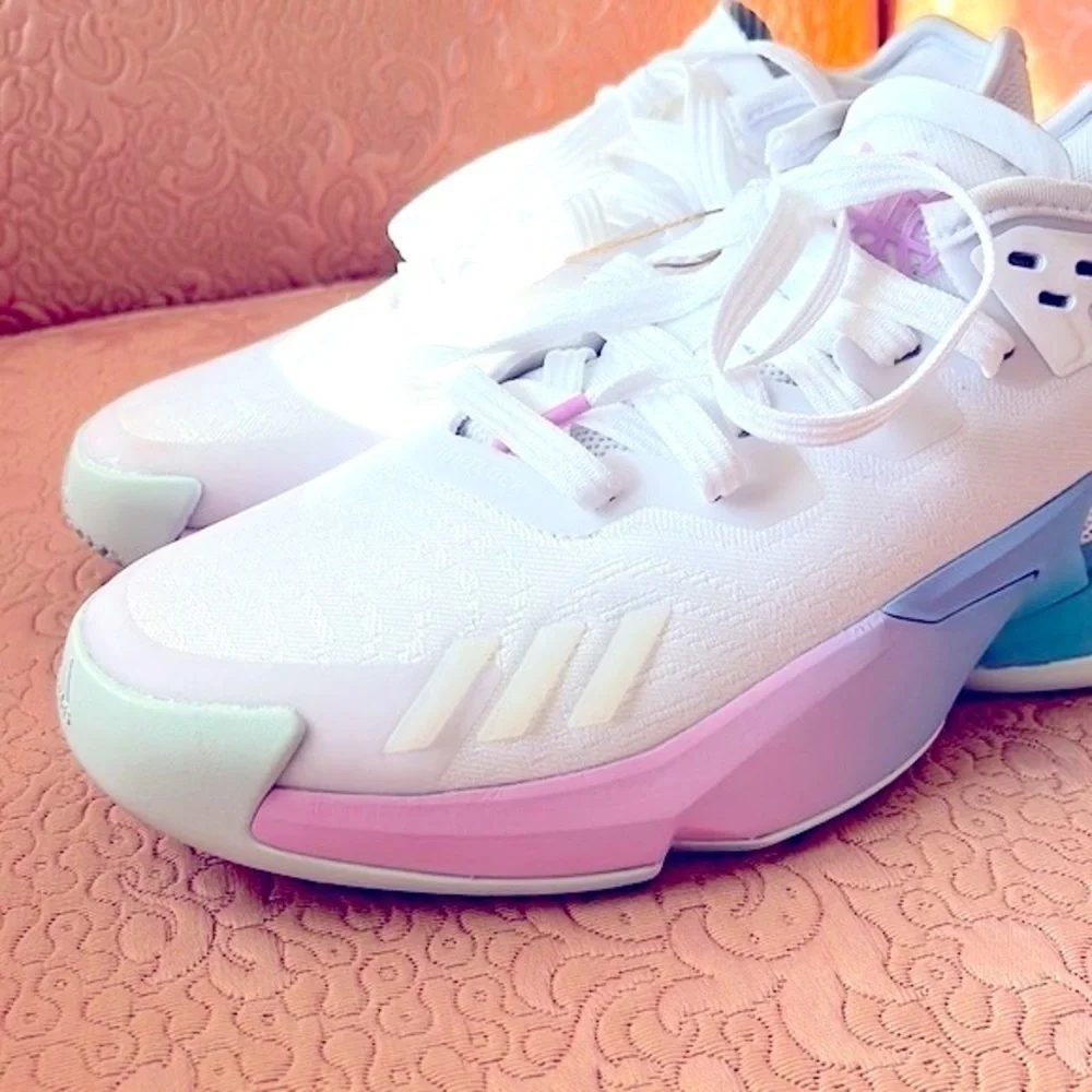 Brand New Adidas D.O.N. Issue 4 J Basketball Shoes Youth White Lace Up Sneakers